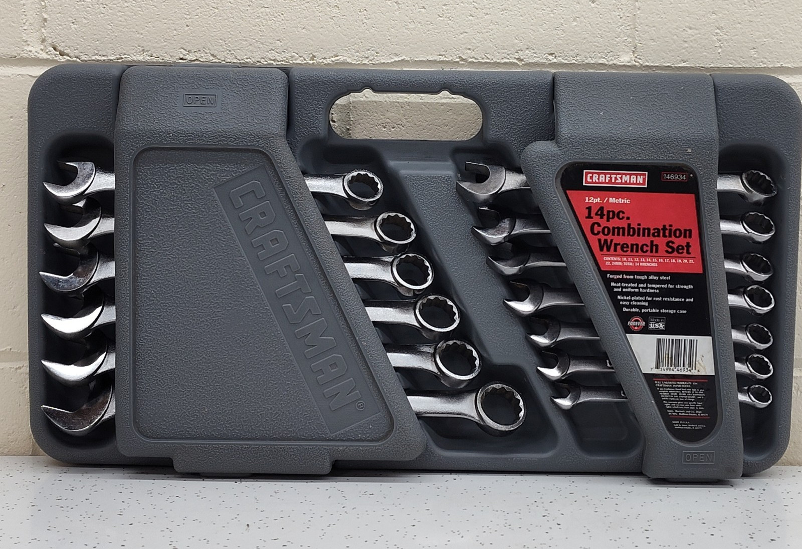Craftsman 11mm to 24mm USA 13 pc Combination Wrench Set Metric W Case 46934 14pc