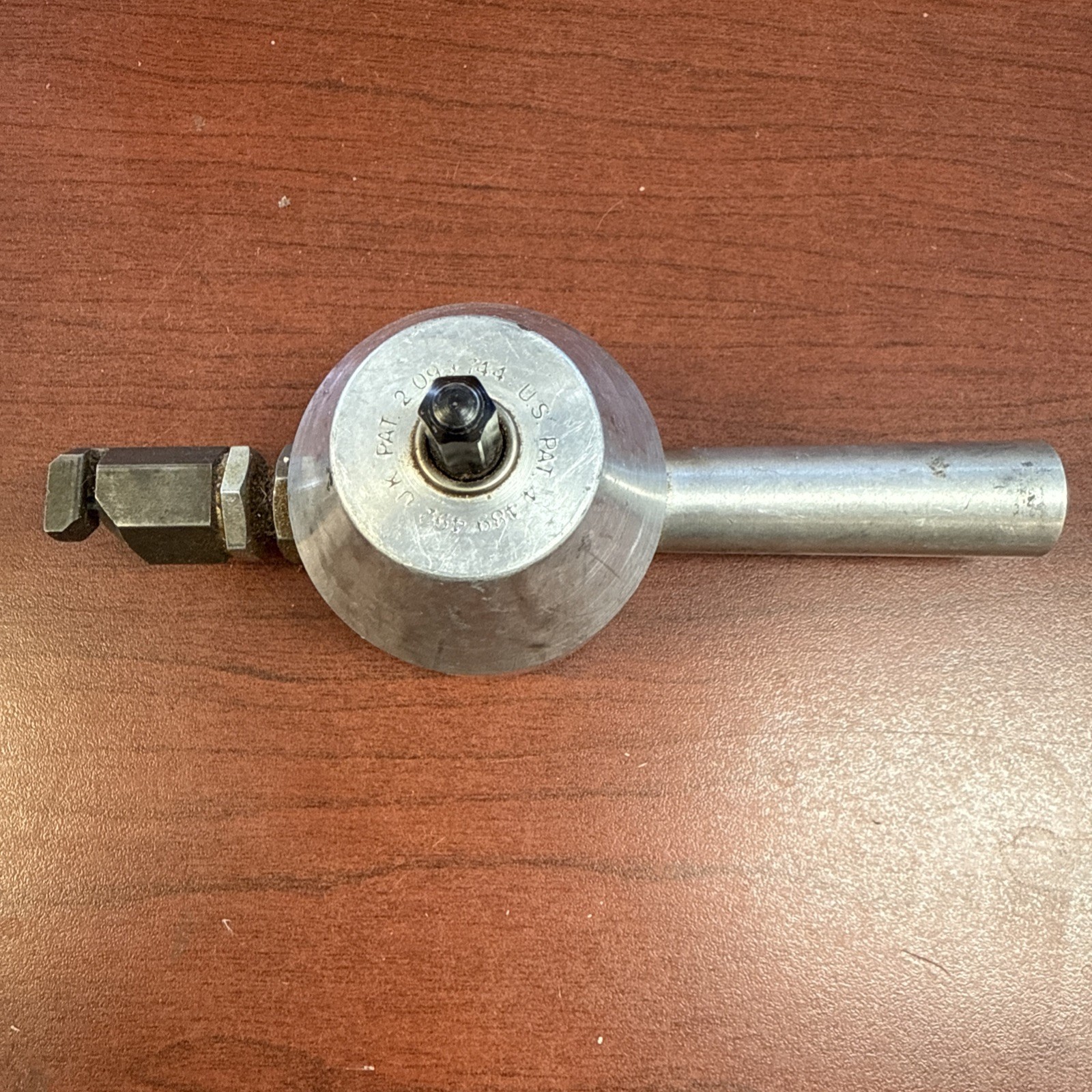 Falcon Nibbler – Sheet Metal Cutting Tool