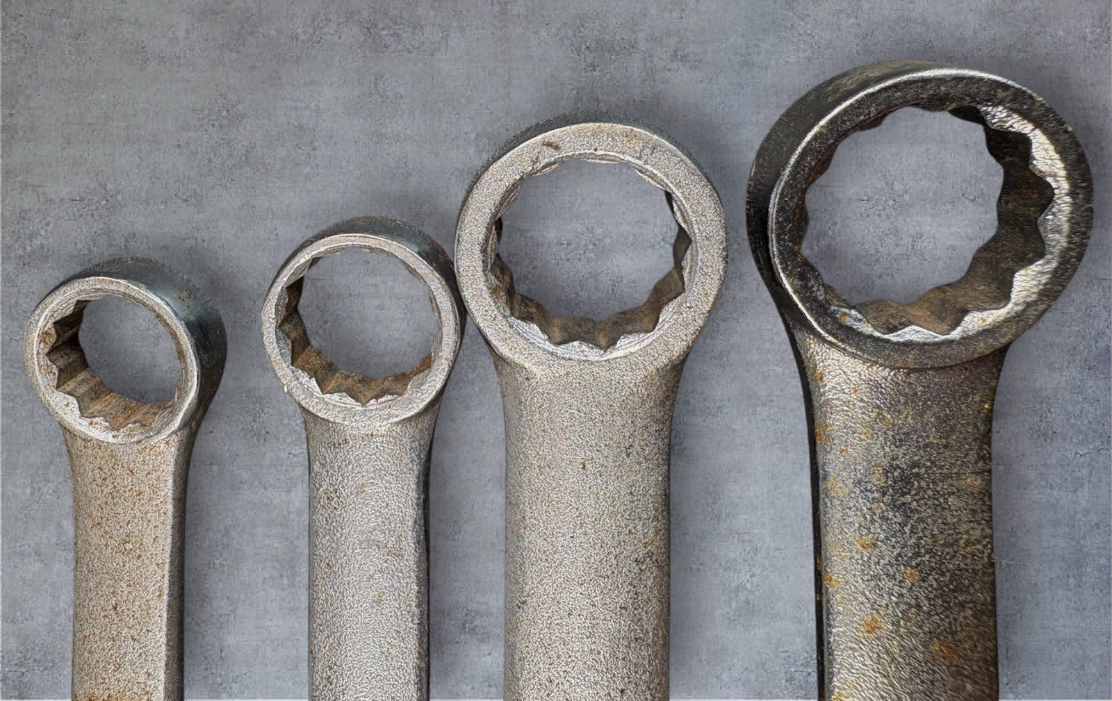 Vintage Craftsman USA Wrench Lot Metric 12mm-17mm Raised Panel Estate Find RUSTY