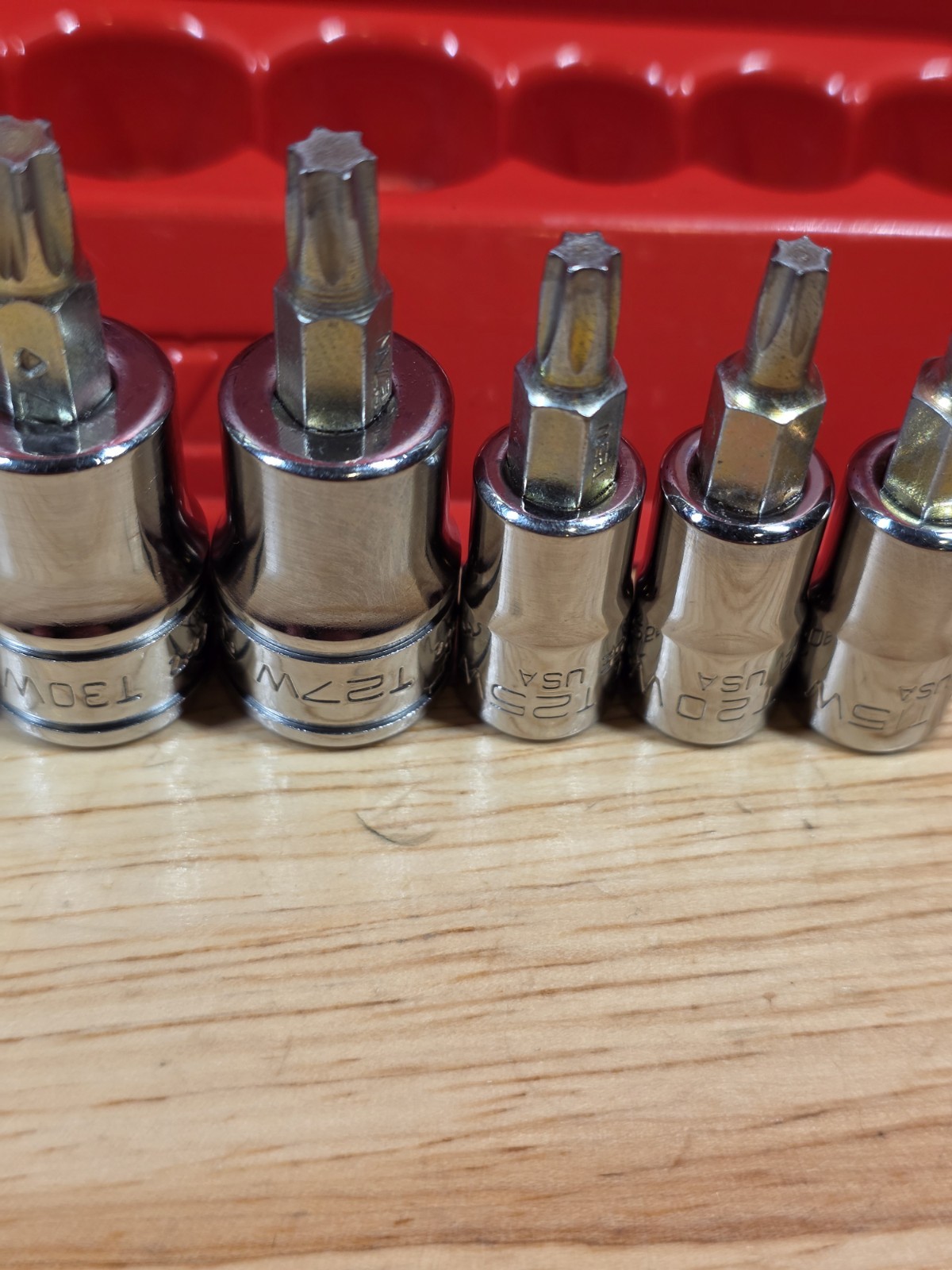 Snap-on 209EFTXBY 9-Piece Combo Drive HEAVY DUTY Removal Torx Bit Socket Set USA
