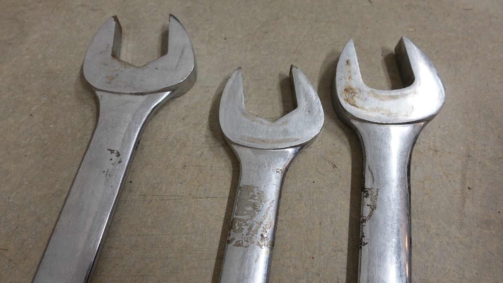 Mac Tools Jumbo 3 piece Wrench Set 1 13/16 2″ 1 7/8 CL64R CL58R CL60R