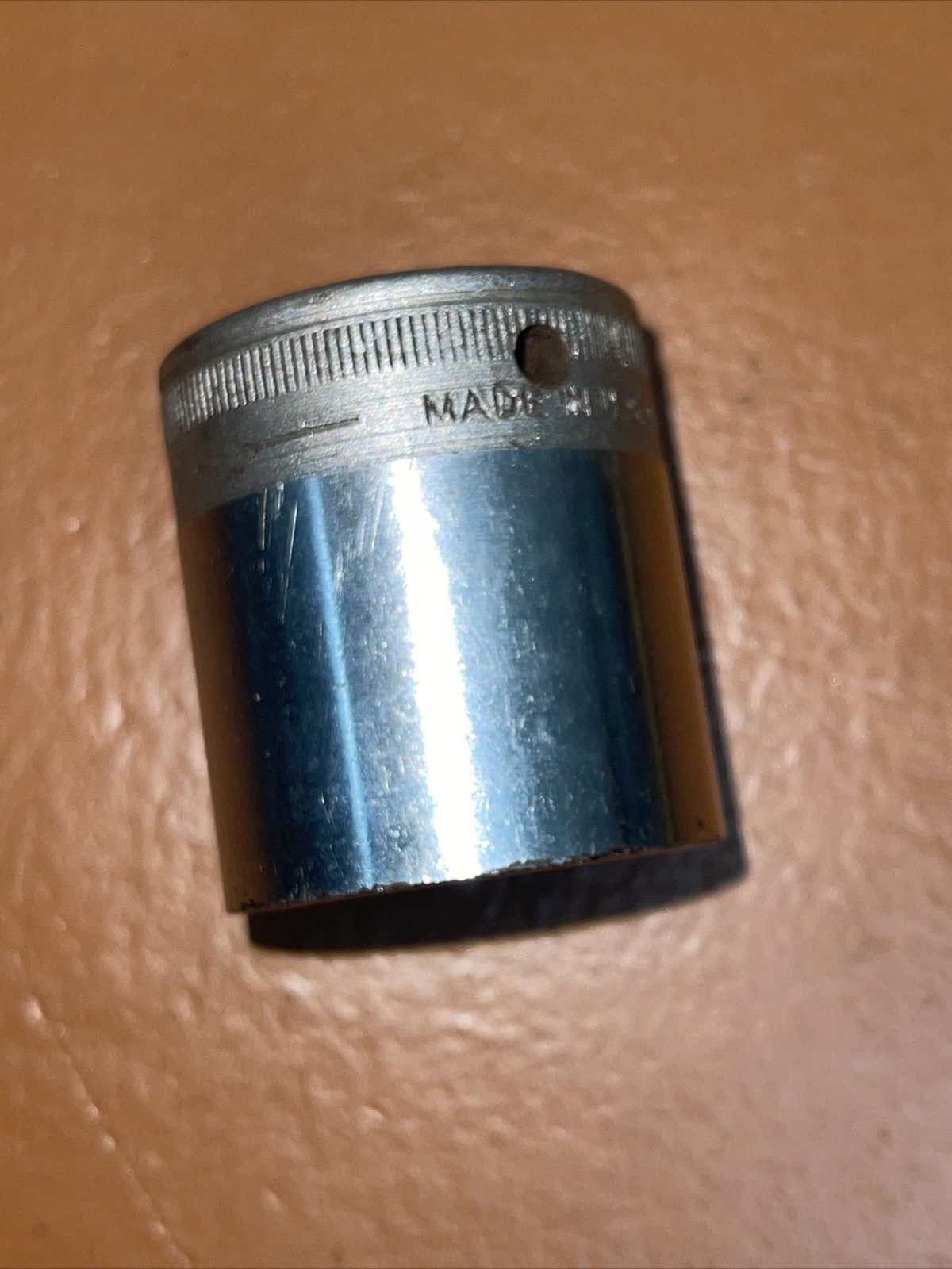 1941 Snap on Tools USA 1 1/4 In SAE 1/2 Drive 12 Point Socket SW-400 Sw400