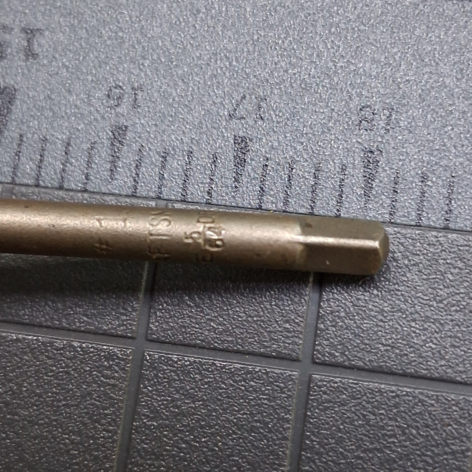 Vintage Craftsman #1 Twist 1/8″ Bolt Screw Extractor Bit