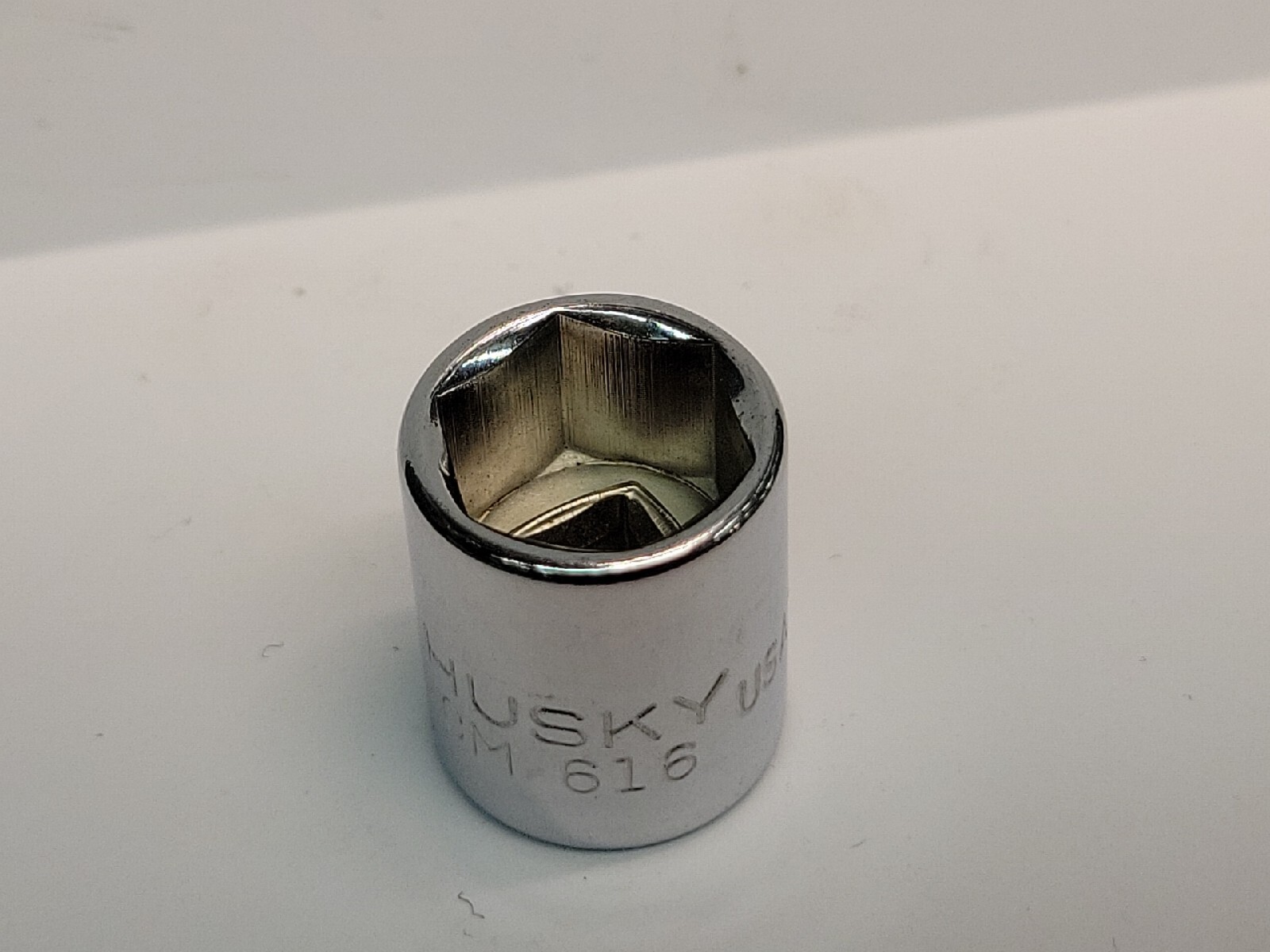 Husky 1/2″ Socket 1/4″ Dr. SAE STD USA CM-616 New Old Stock
