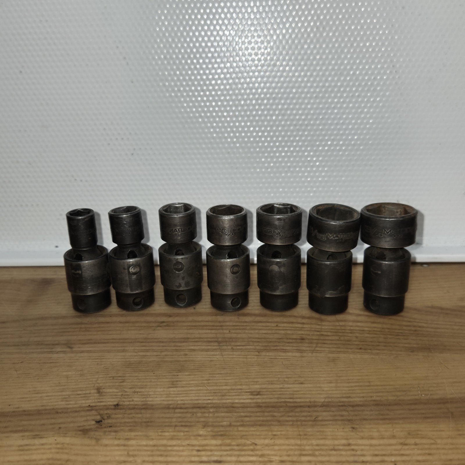 MATCO 3/8″ Drive 7pc 3/8″-3/4″ Impact Swivel Universal Socket Set w/Metal Tray