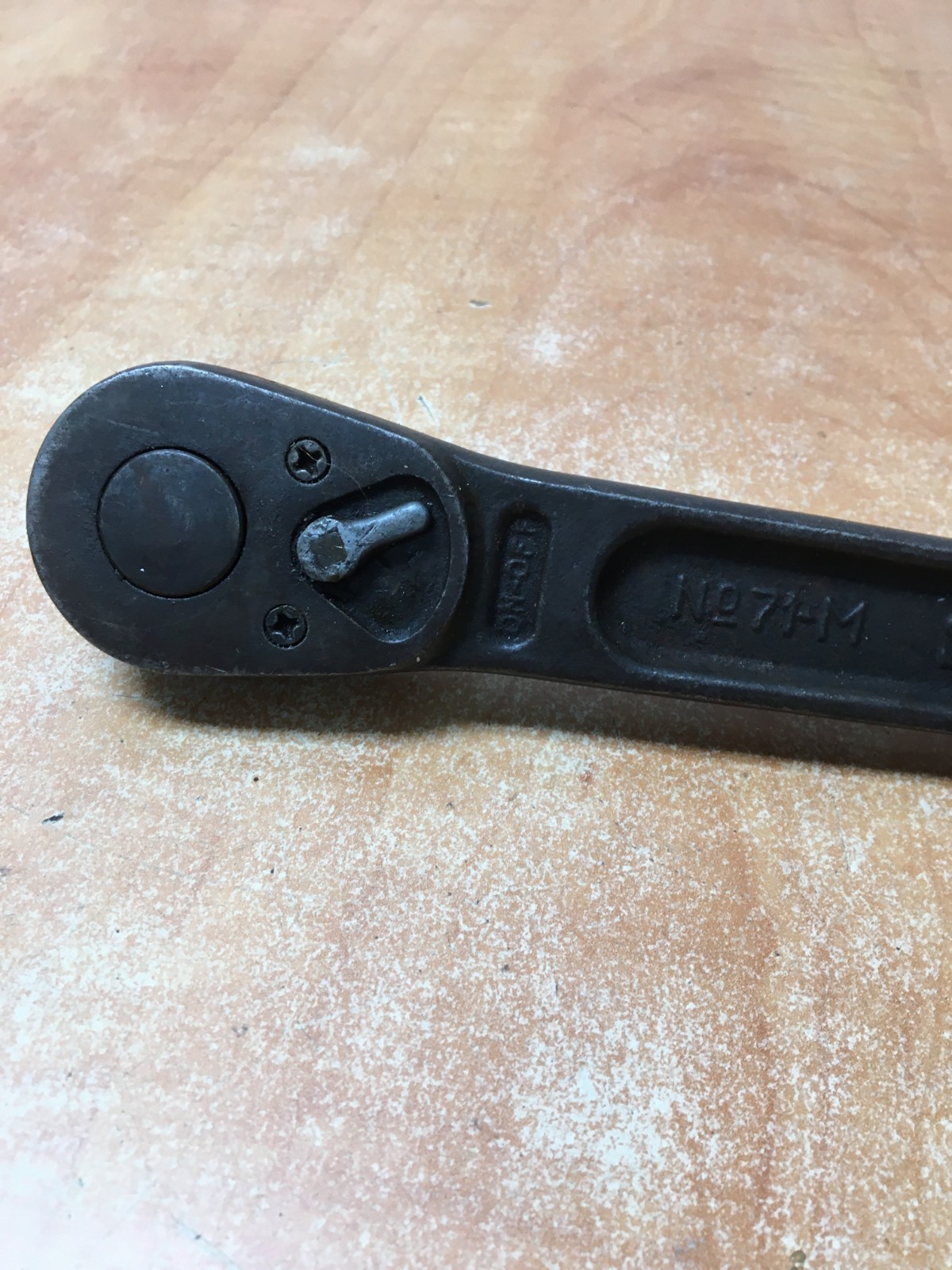 Vintage SNAP ON No-71-M 1/2″ Drive Ratchet PAT. 1854513 WORKING BUT READ