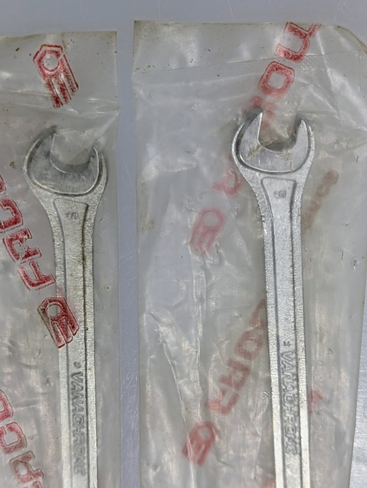 Two – Vintage FACOM, 1/4″ SAE Combination Wrenches «No. 40». New in packages.