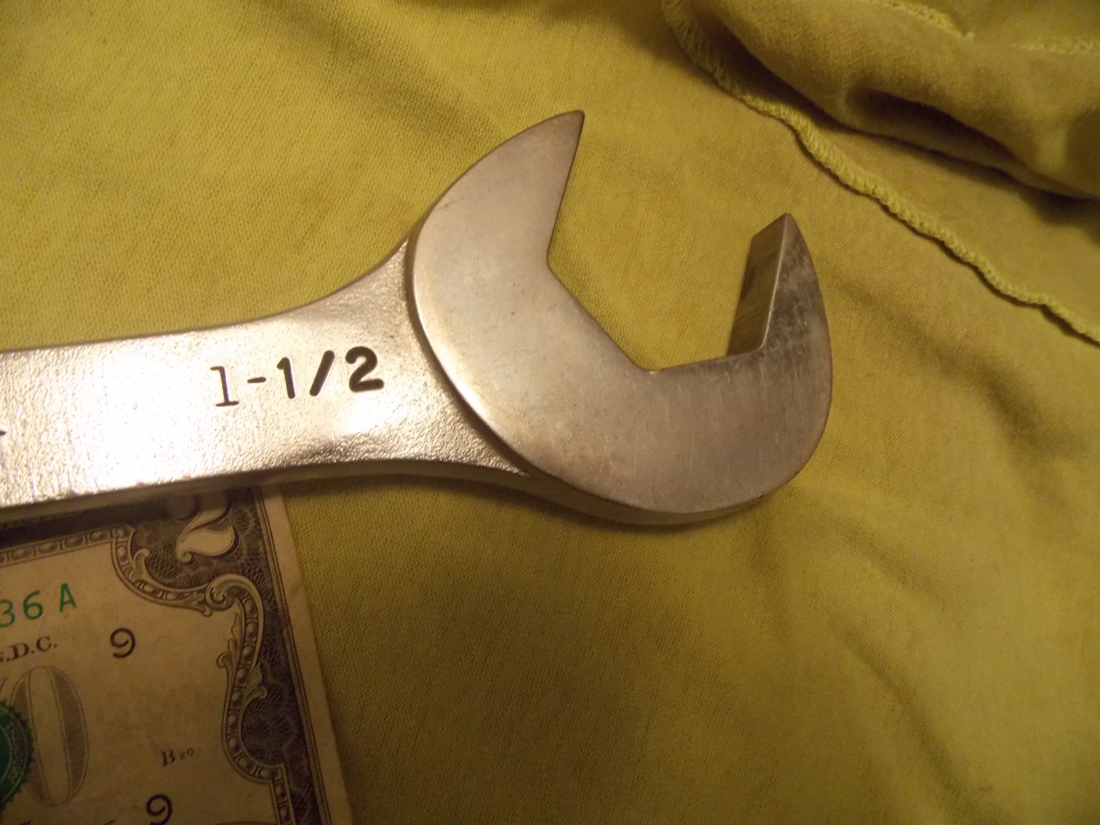 Vanadium 4 Way Open End Angle Wrench AD-24 1-1/2 Inch V-Cut