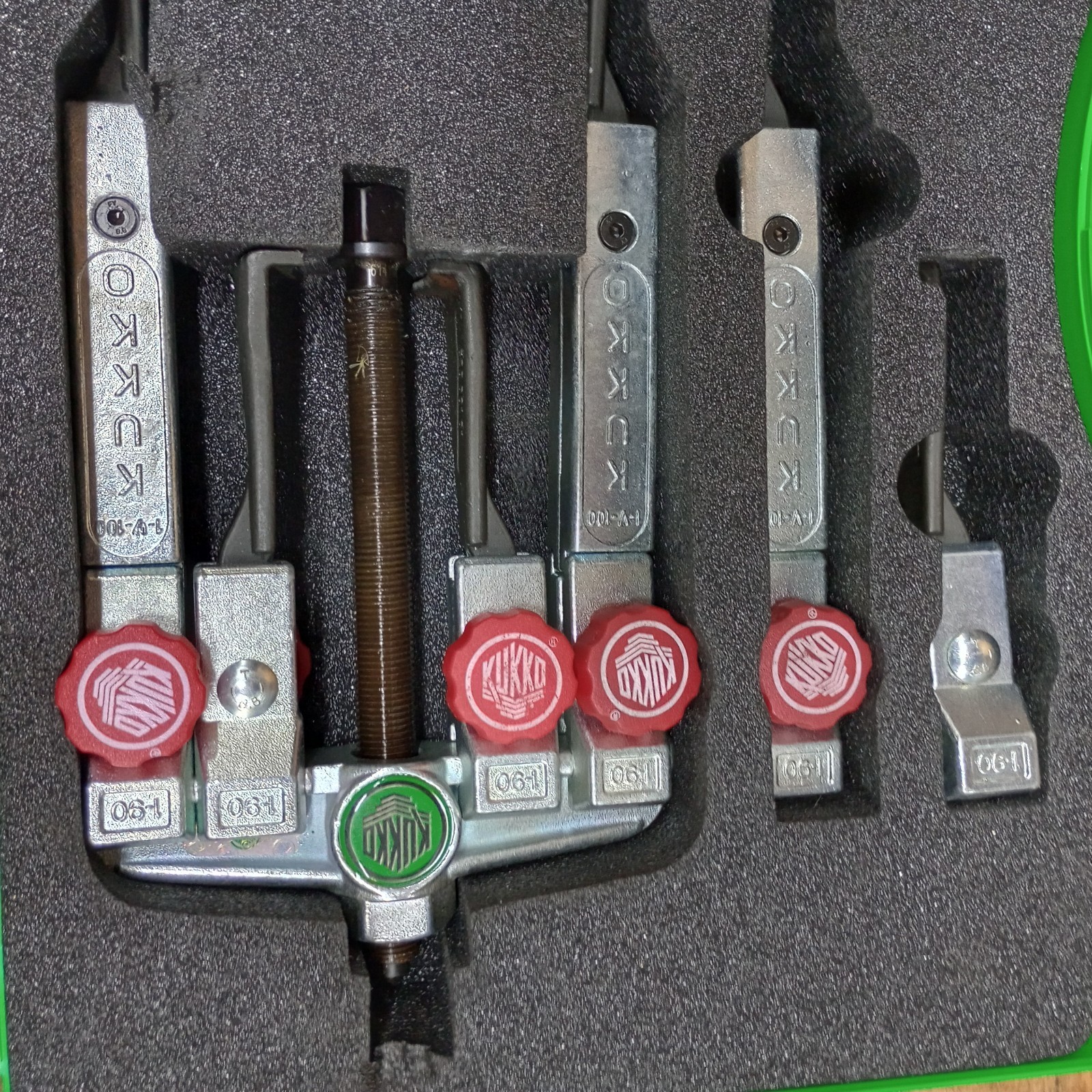 Kukko KS-2030-1-193+S Precision German Puller Set