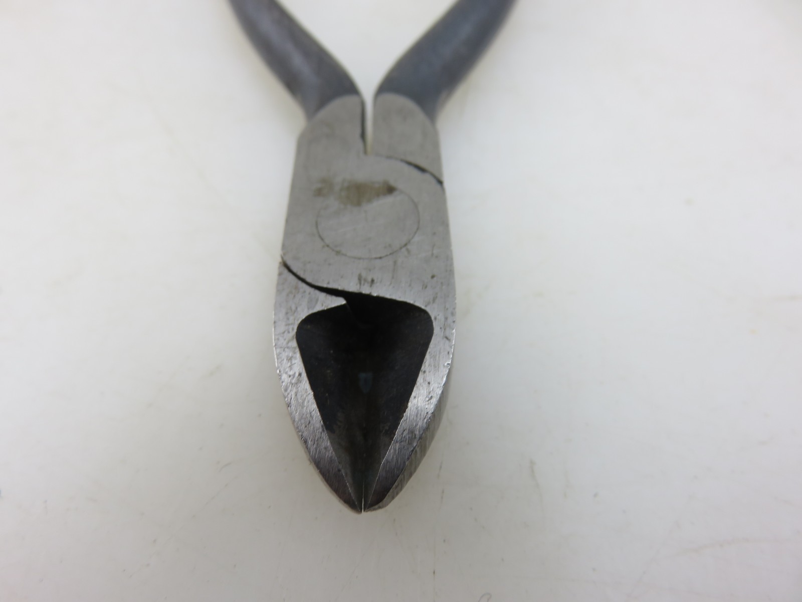 Armstrong 67-143 Diagonal Side Cutting Cutters Pliers 4.5″ Long Vintage USA Made