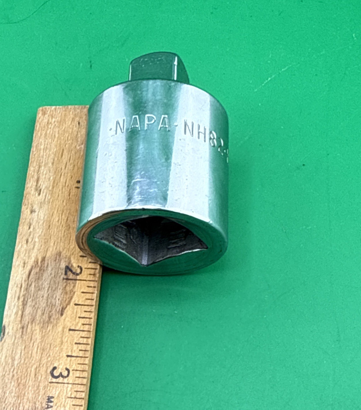 NOS NAPA NH-82 3/4″ FEMALE TO 1/2″ MALE USA REDUCER ADAPTER SOCKET