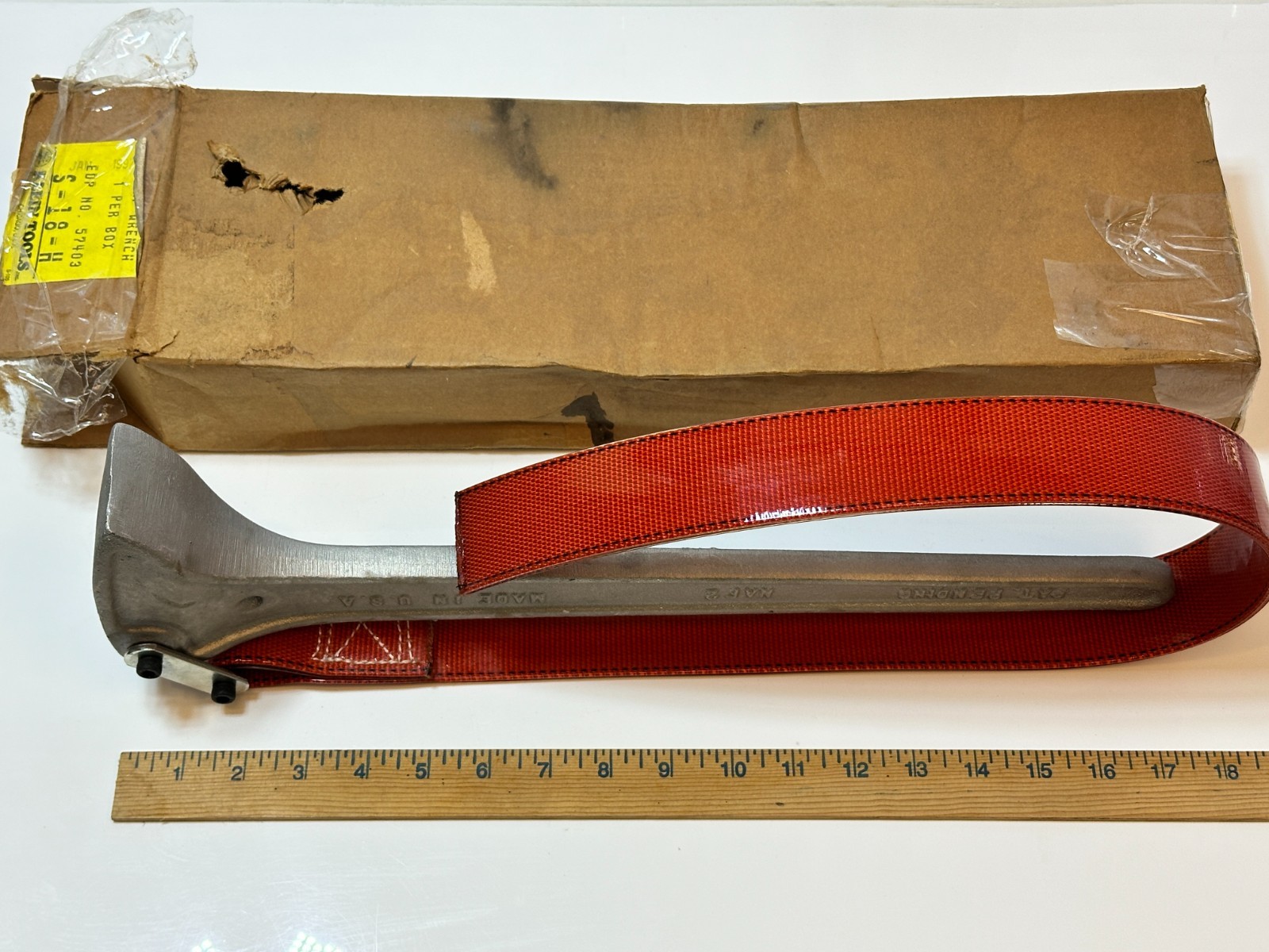 NEW Klein Tools S-18H 18″ Grip-It Adjustable Strap Wrench 1-1/8″ to 8″ Capacity