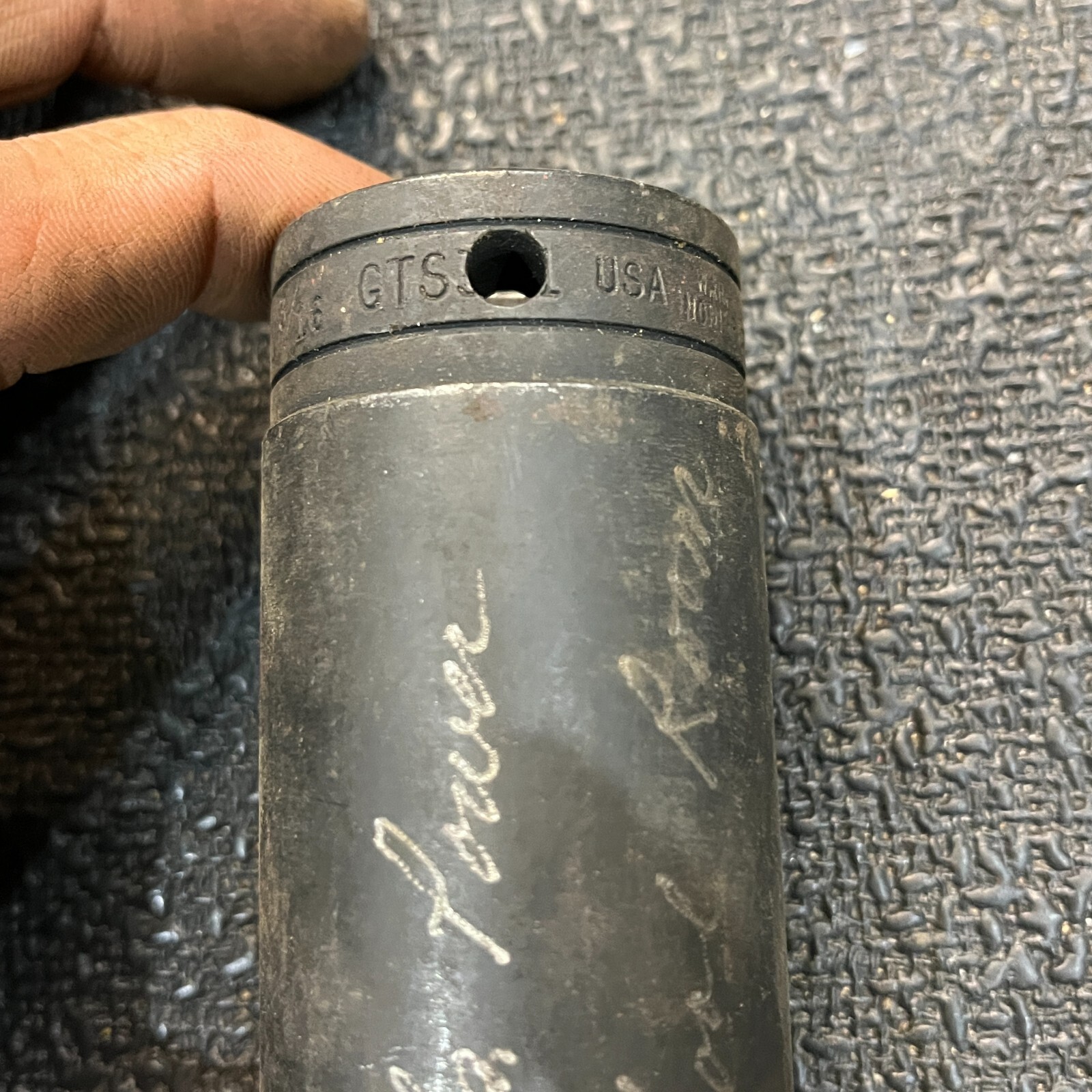 Snap-on GTS381 1-3/16″ Deep Impact Socket 1/2″ Drive 6 pt SAE USA – C