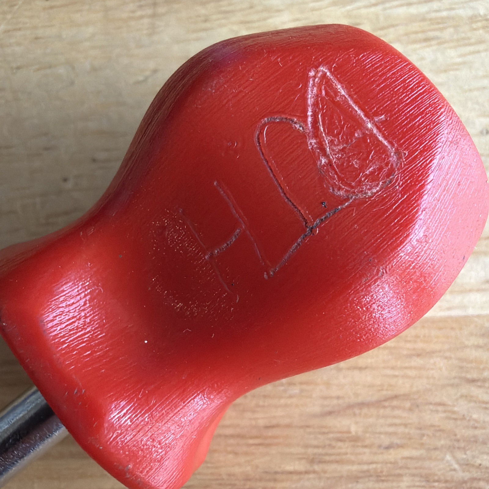 Snap On Tools P2 No. 2 Short Stubby Phillips Screwdriver Red SDDP22 USA READ!