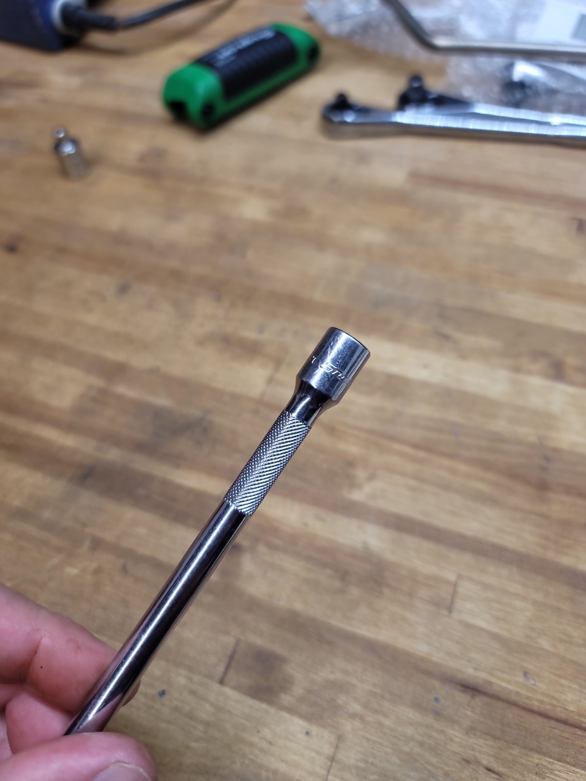 Snap on Tools USA TMXK140 1/4″ Drive 14″ Long Extension Bar Knurled Grip Chrome