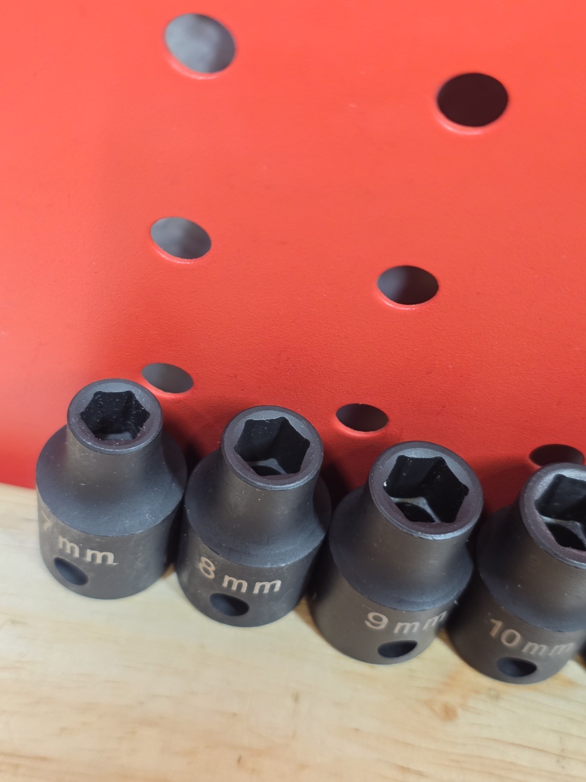 Cornwell Tools 7-19mm 13-Piece 3/8″ Drive 6-Point Metric Shallow Impact Set NICE