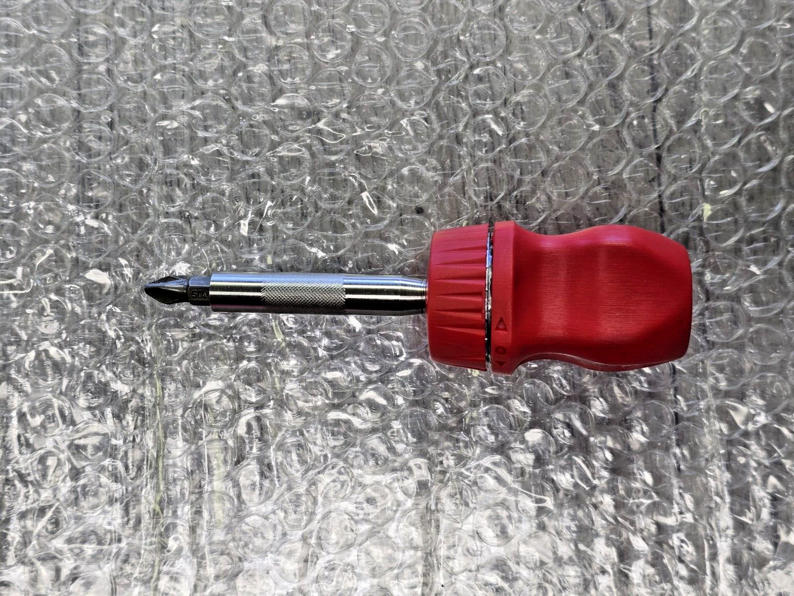Snap On RED NEW SSDMR1AR ratcheting stubby hard handle screwdriver Phillips bit