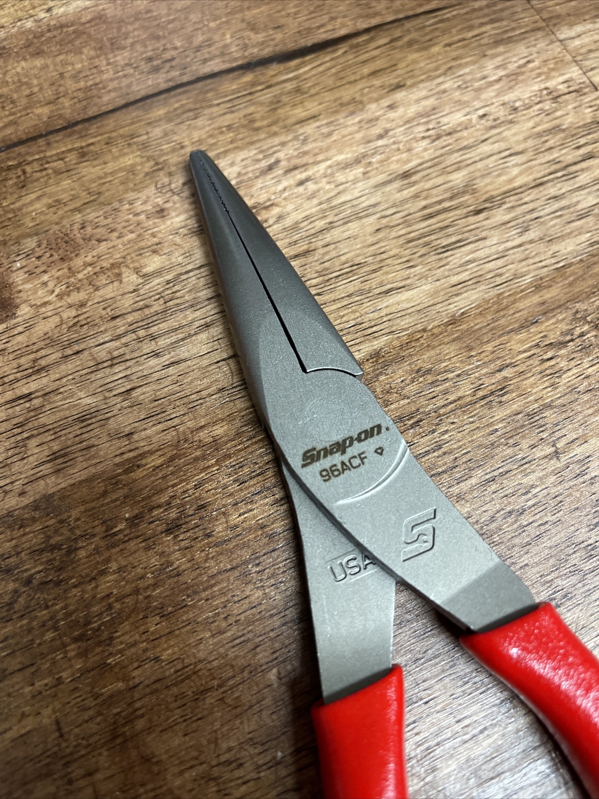*NEW* Snap On 96ACF – 8″ Talon Grip™ RED NEEDLE Nose Pliers FREE SHIPPING
