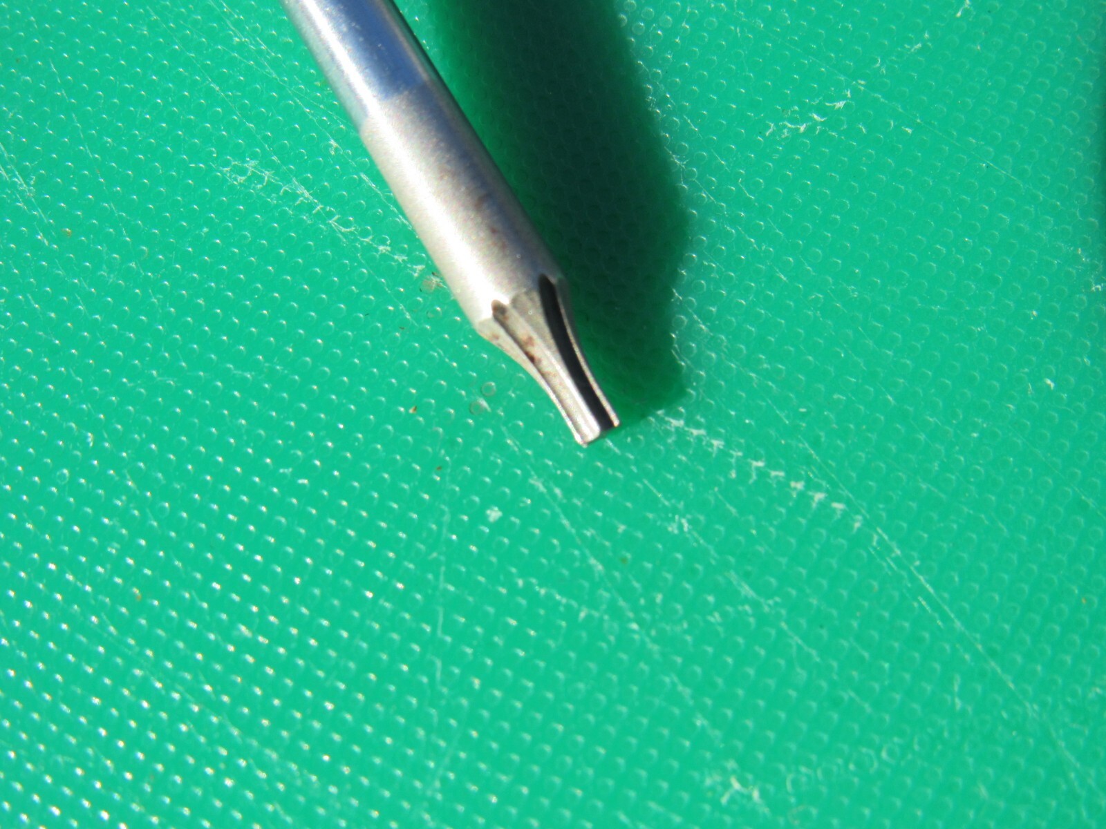 SNAP ON SGDT308 T8 BLACK RED MINI SOFT GRIP HANDLE TORX SCREWDRIVER SGDT 308 T 8