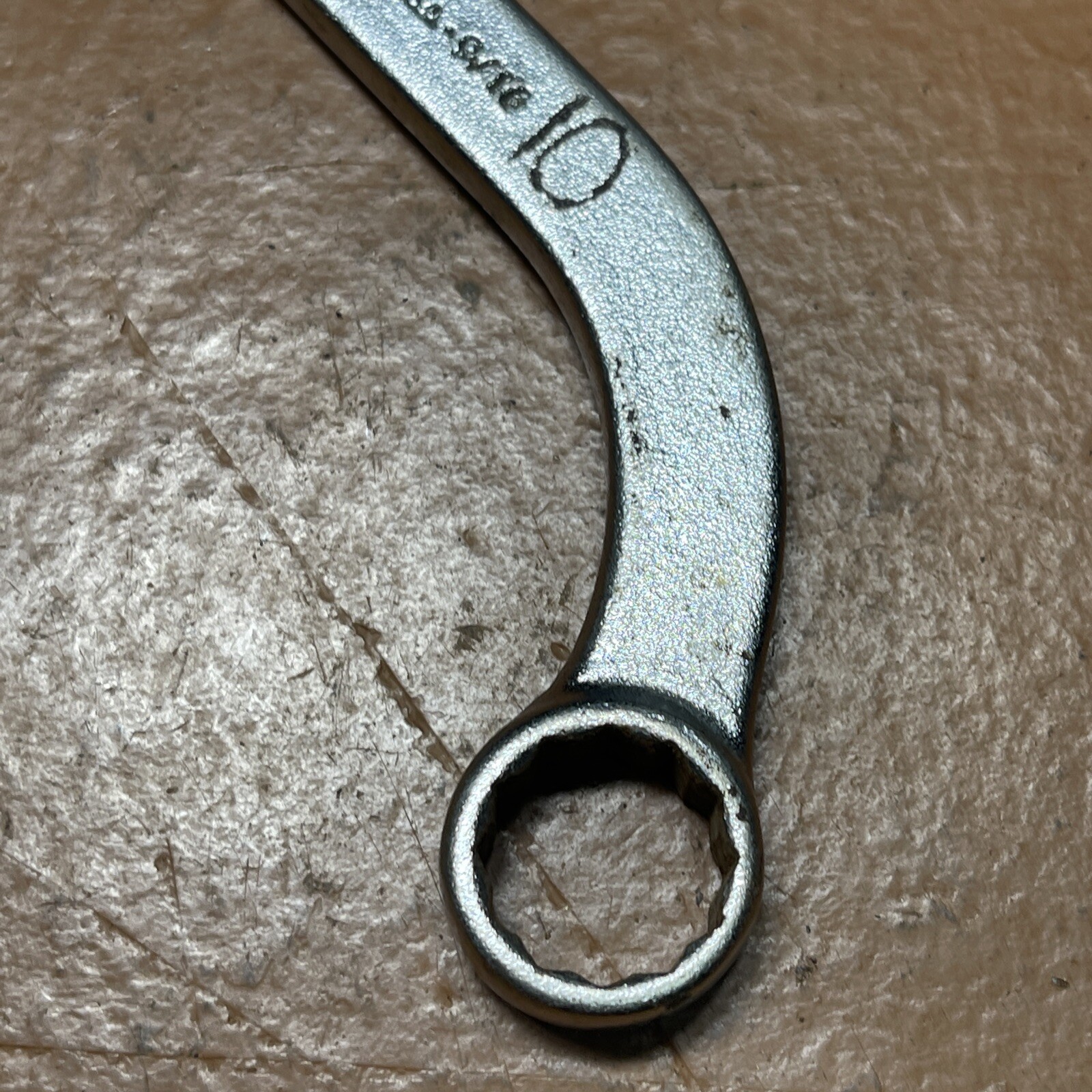 Proto USA 1730 Professional 5/8 X 9/16 In SAE Banana Obstruction Wrench 12 Point