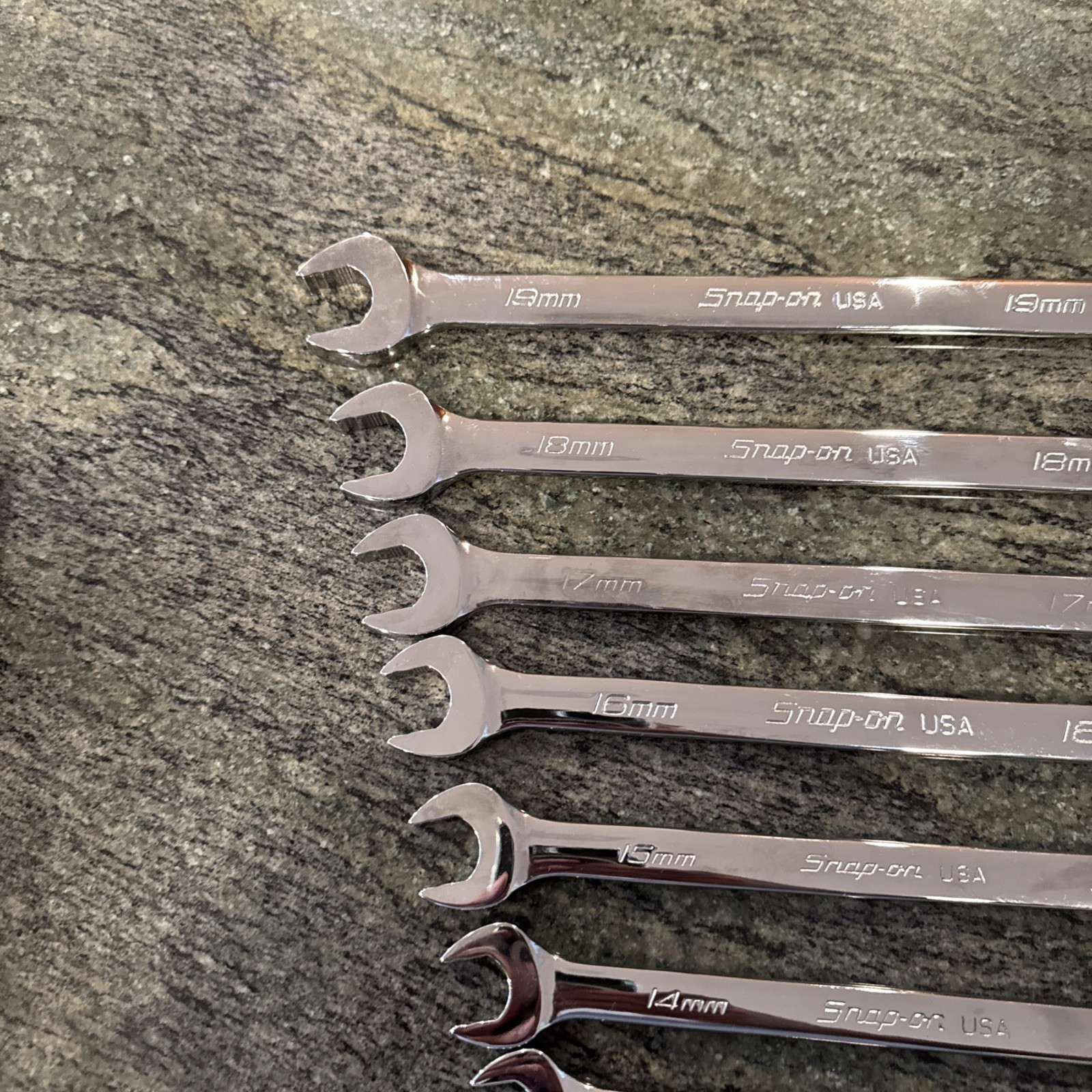 Snap-On soexm710 10-piece metric flank drive plus combination wrench set