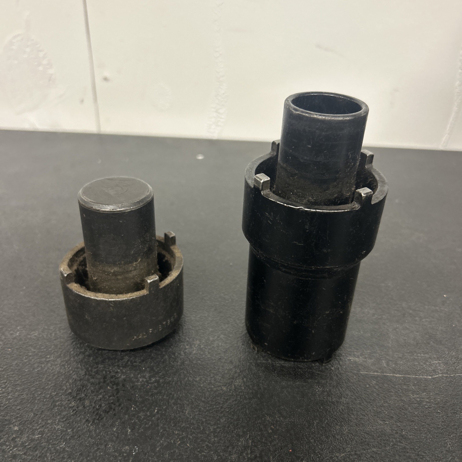 Mac Tools FWB 7269 1/2 Drive Axle Socket 3 1/2 And Extra Axle Socket