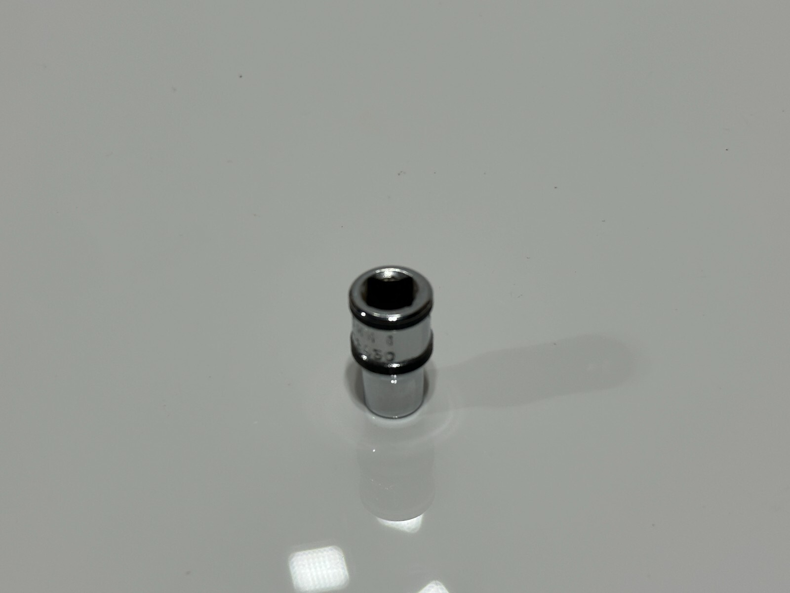 Snap-on Tools USA TMM6 6mm Metric 1/4″ Drive Shallow Socket – 6PT. – Black Ring
