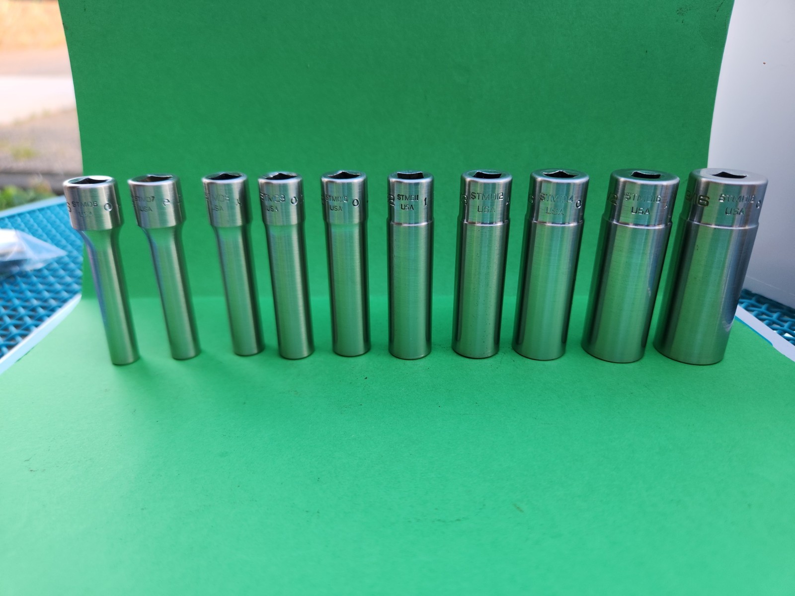 10 Snap-on 110STMDY Deep Socket Set 1/4″ Drive SAE 3/16 – 9/16 STMD6-STMD18 A3