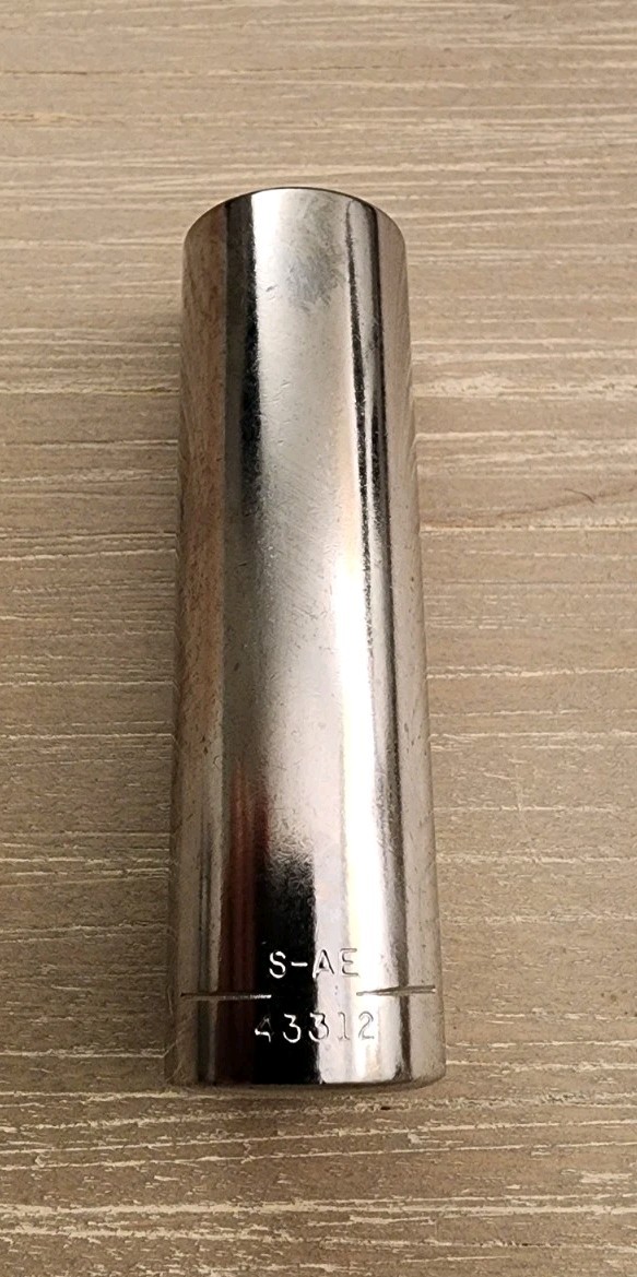 Craftsman 1/2″ Deep Well Socket 12 Point 3/8″Drive S-AE 43312