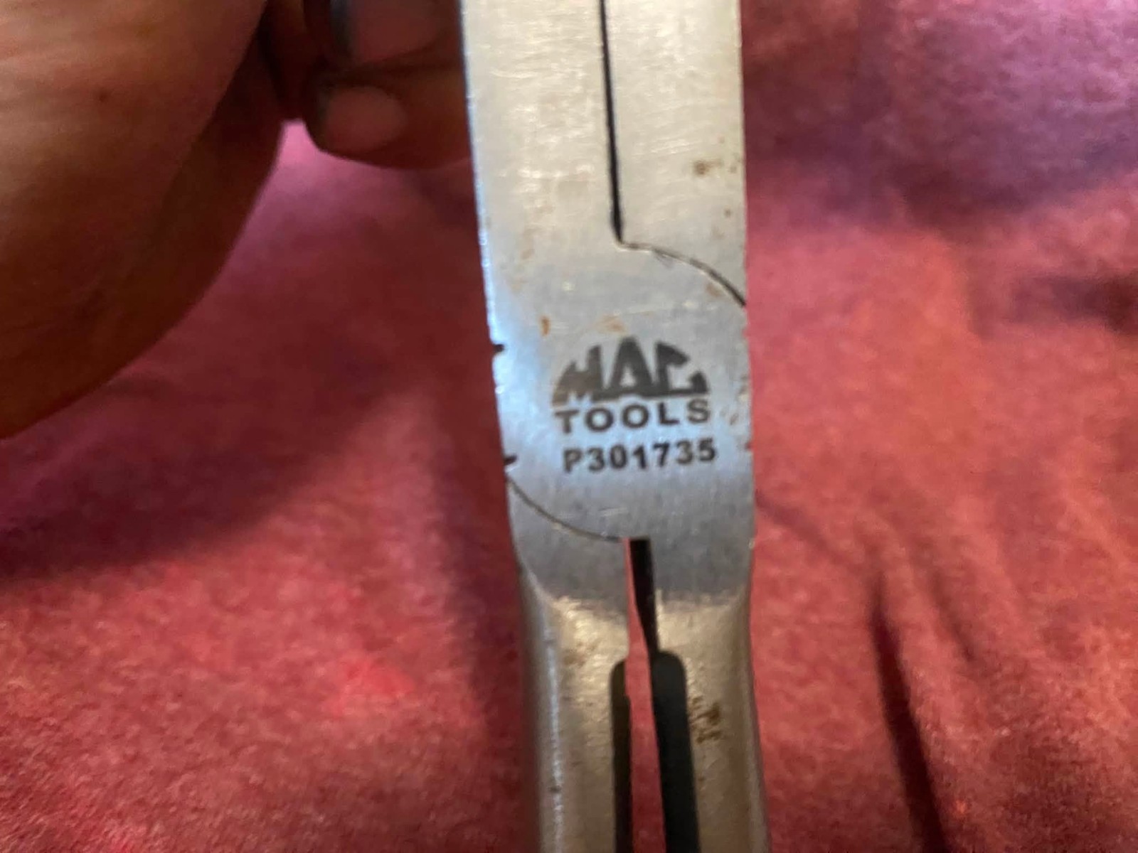 Mac Tools 11″ Long Flat bill Nose Plier P301735