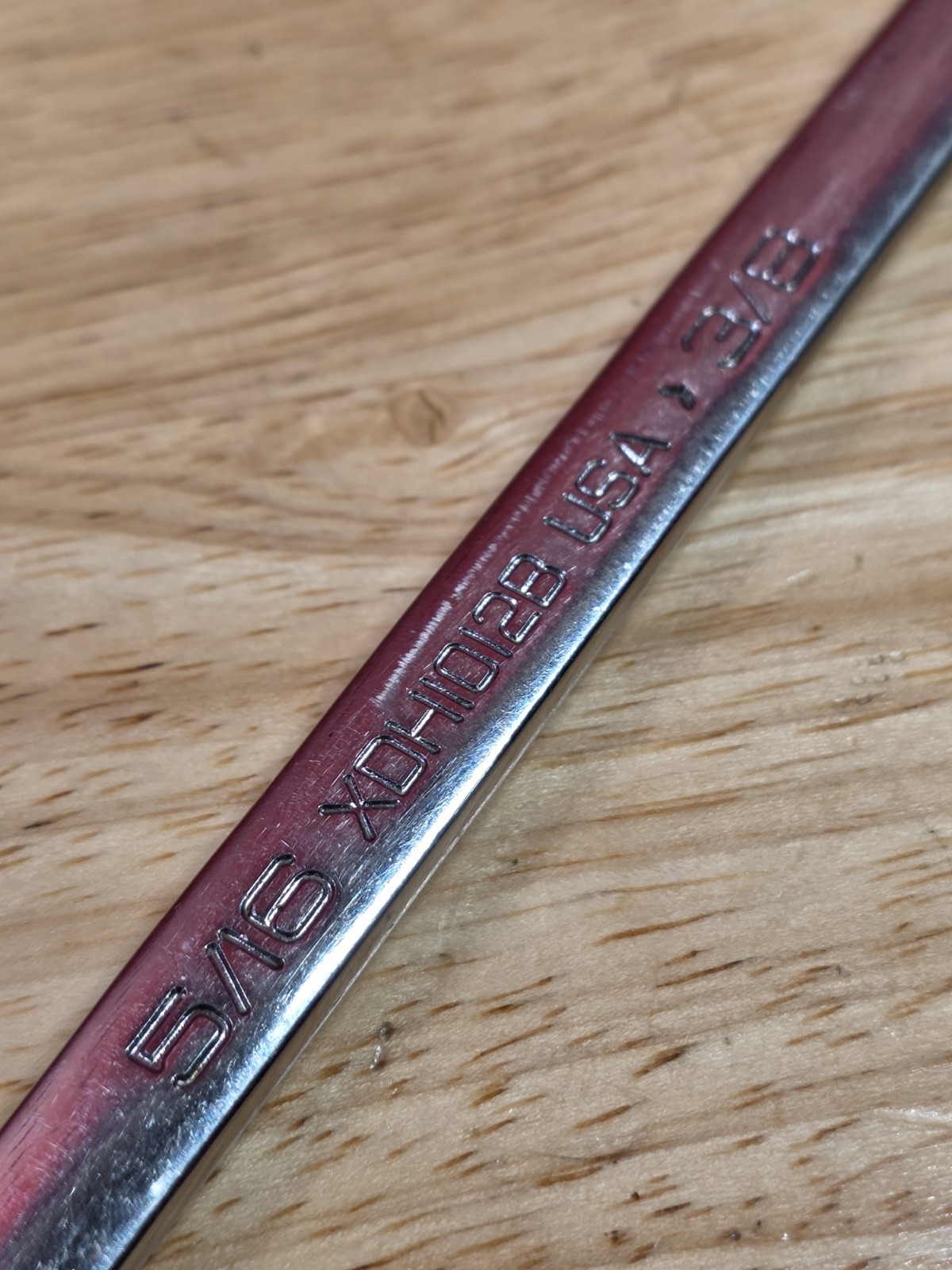 Snap-on XDH1012B 5/16″ X 3/8″ SAE 12-Point 15° Offset Box Wrench See Details