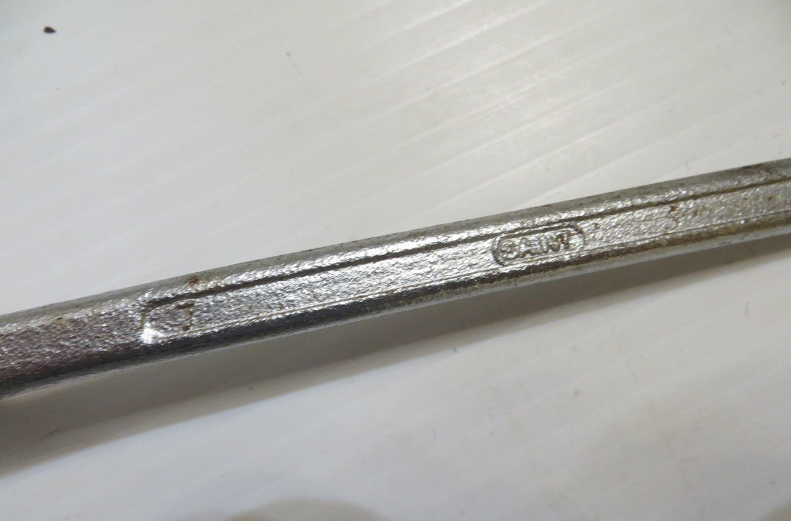 6 MM X 7 MM Metric Offset 12 Point Box End Wrench branded «SAINT»
