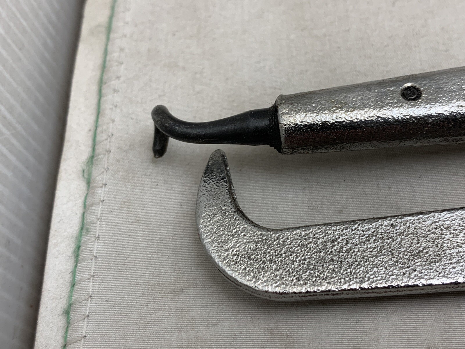 Snap-on 131A Drum Brake Spring Pliers