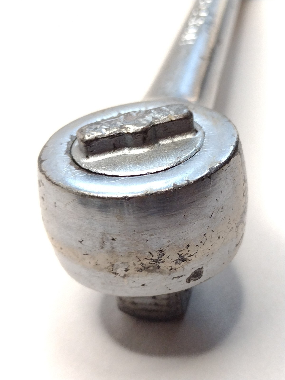Husky USA 1/2 Drive: CS43 Ratchet, CS85 Speed Handle, CS25 10in. Extension Bar
