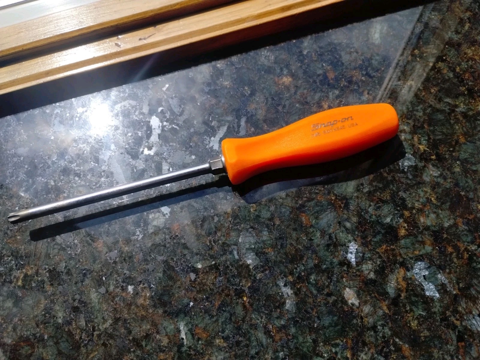 Snap On Tools USA RARE T45 TORX Hard Handle Orange Screwdriver SDTX645 USA.