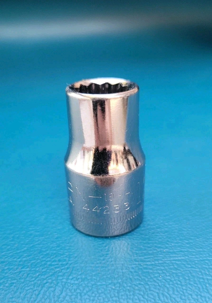Craftsman G1-44233 12mm 1/2 Drive Shallow 12 Point Socket Vintage USA