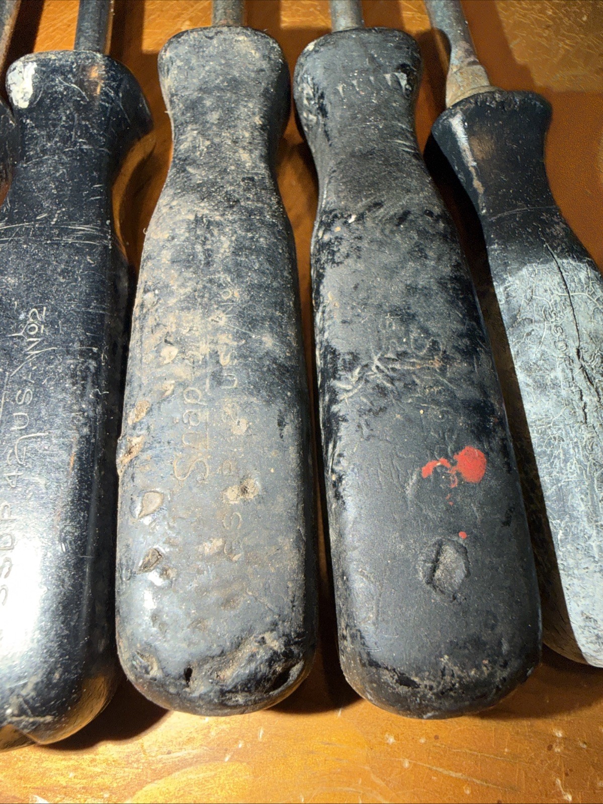 Lot Of 8 Snap On Screwdrivers