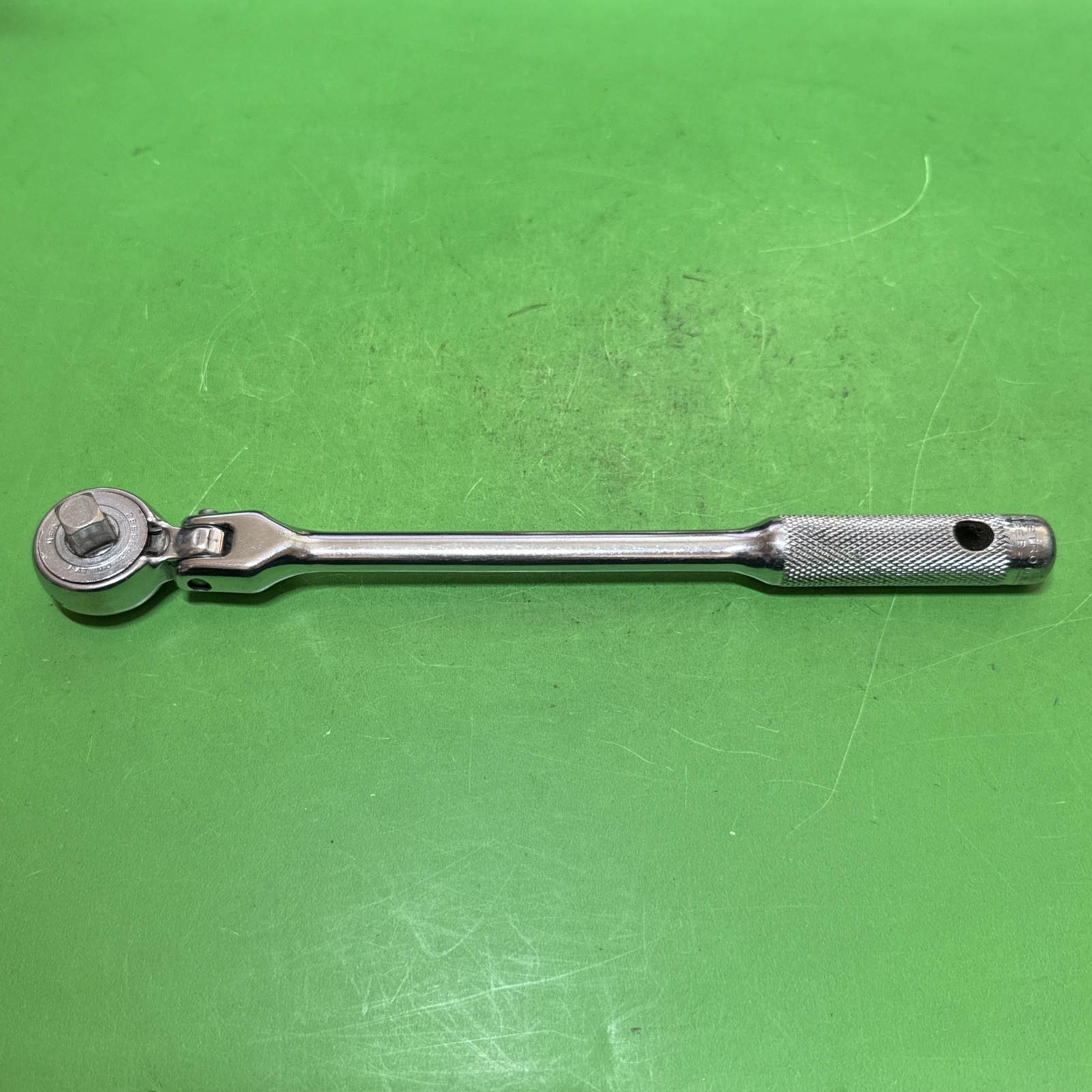Rare Vintage Indestro Super USA 3/8″ Drive Flex Head Reversible Ratchet MPN 2736