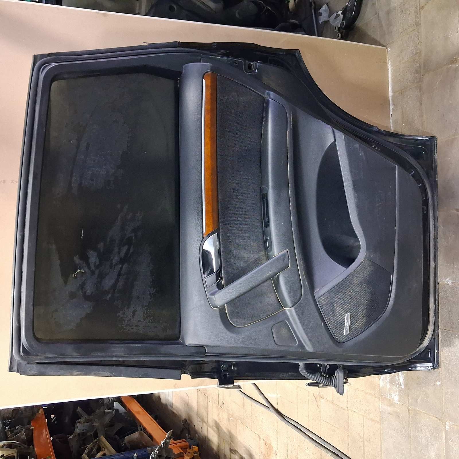 2007-2015 Audi Q7 Door Seal 4L0833721A