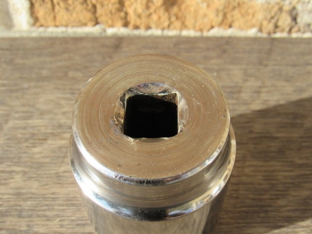 MATCO C422 1/2″ DRIVE 1 5/16″ CHROME SHALLOW 12 POINT 1 & 5/16″ C 422 SOCKET SAE