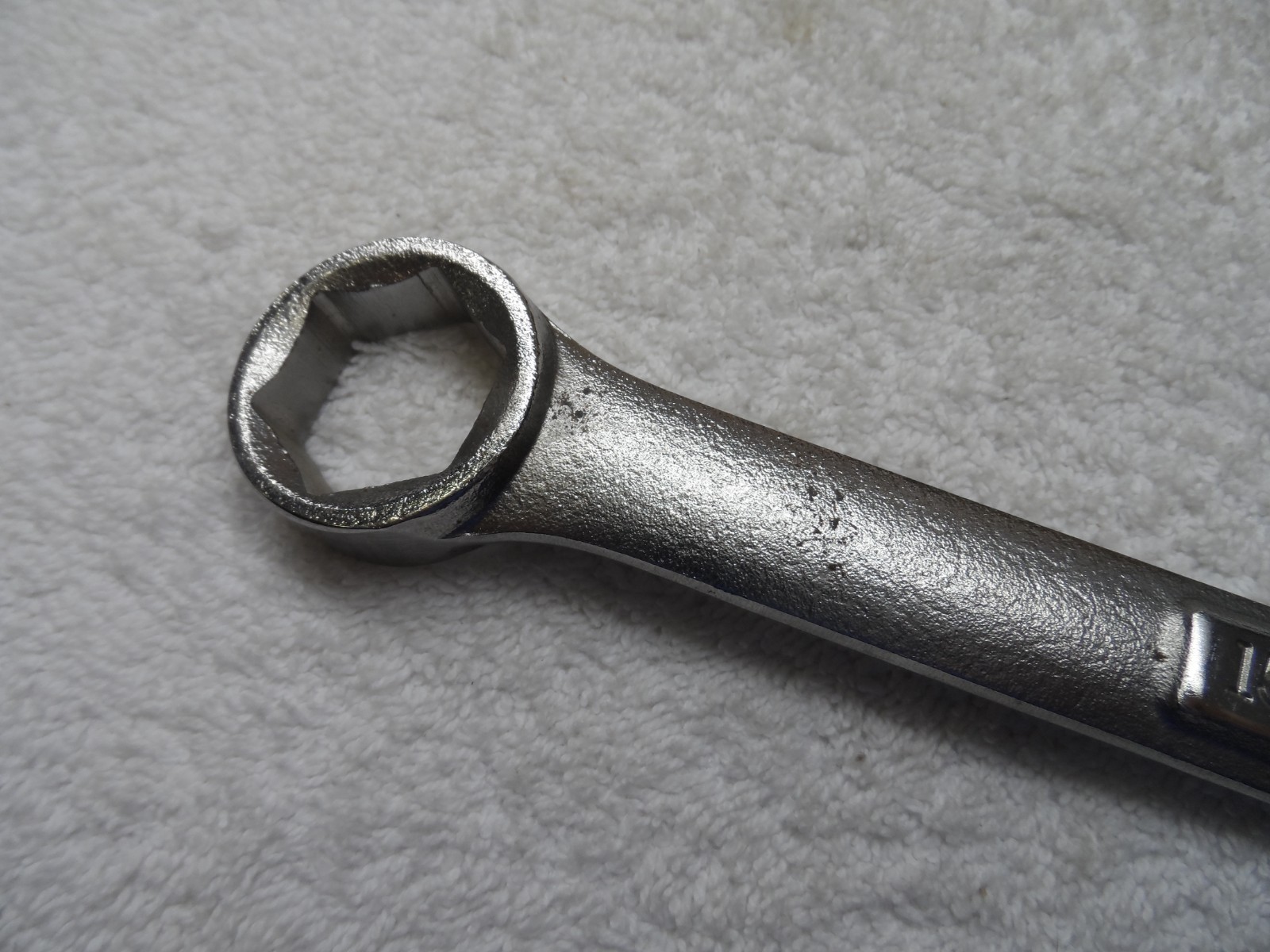Craftsman SAE Satin Combination Wrench, 6pt, USA NOS, 15/16″ – PN 44392 (pics)