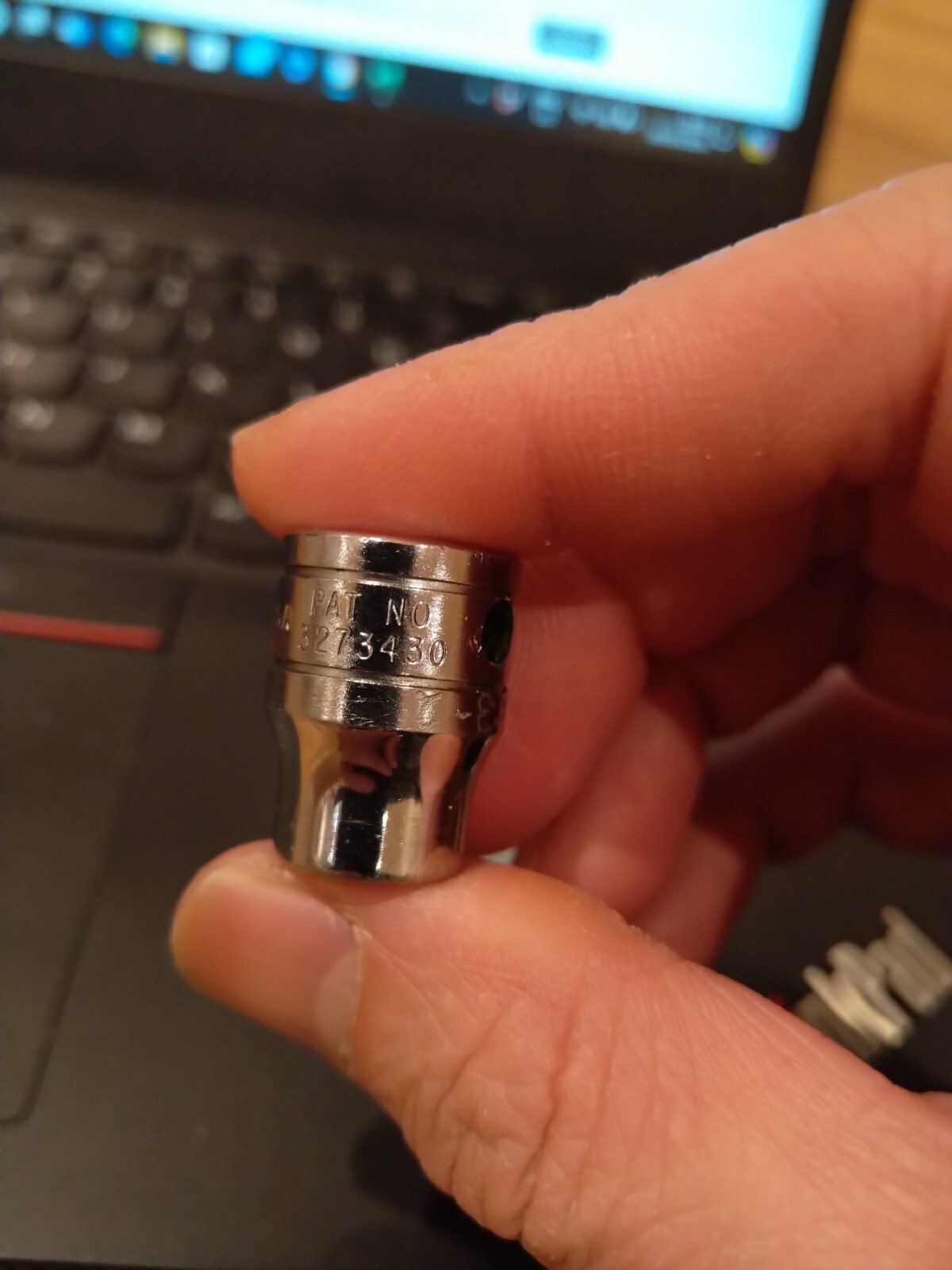 Snap-on USA 3/8″ Drive 12-Point SAE 3/8″ Flank Drive Shallow Socket F121 20gram