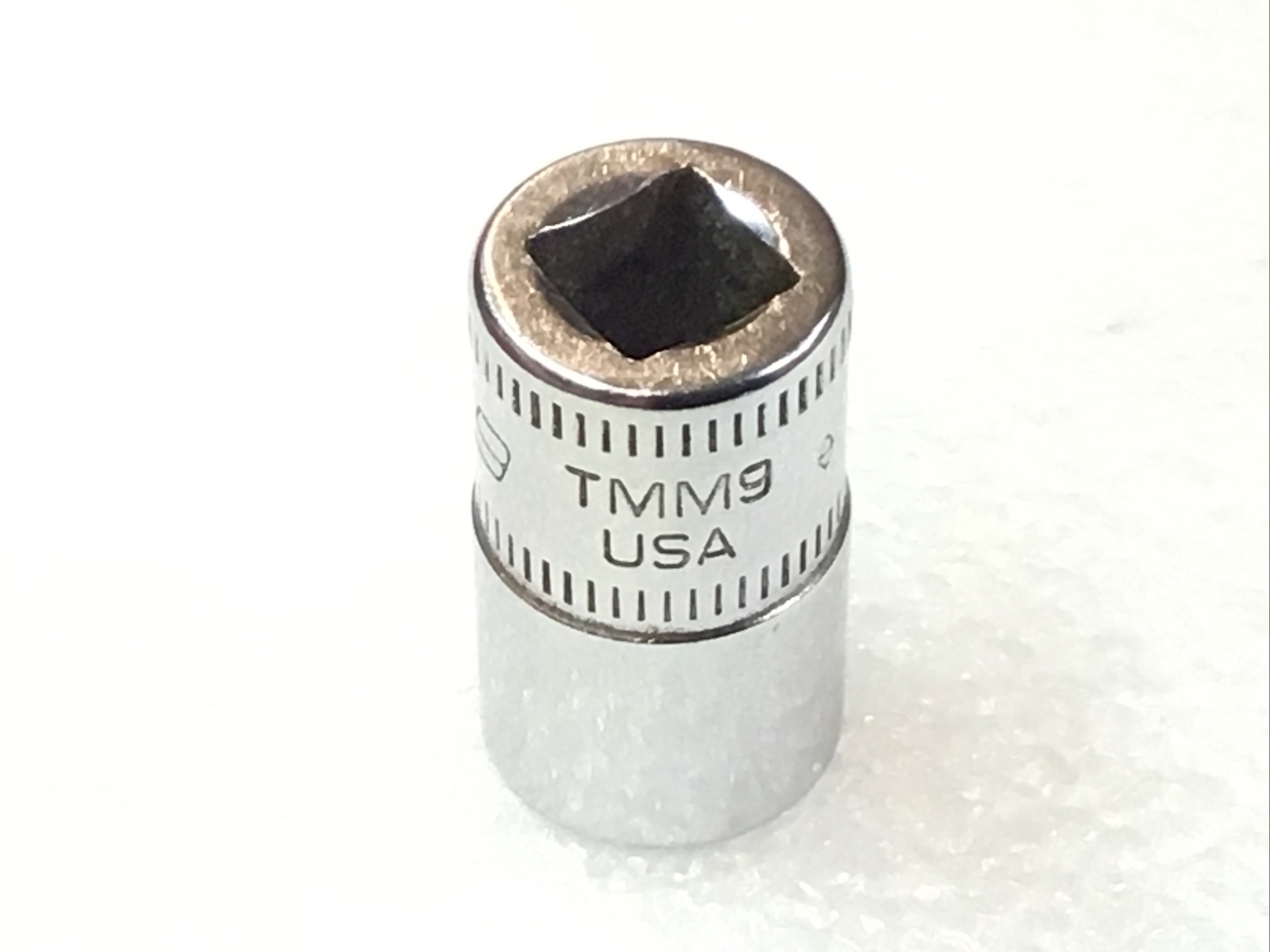 Snap-On TMM9 – 9mm , Metric, Chrome, 1/4″ Dr., Standard Socket, 6-Pt.-USA-NICE