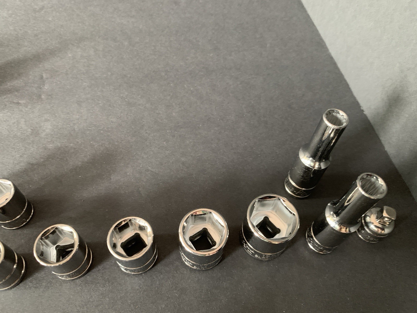 Blue-Point (by Snap-on) 73-Pc SURPLUS MIXED Socket & Bit Lot 1/4″ 3/8″ 1/2″ READ