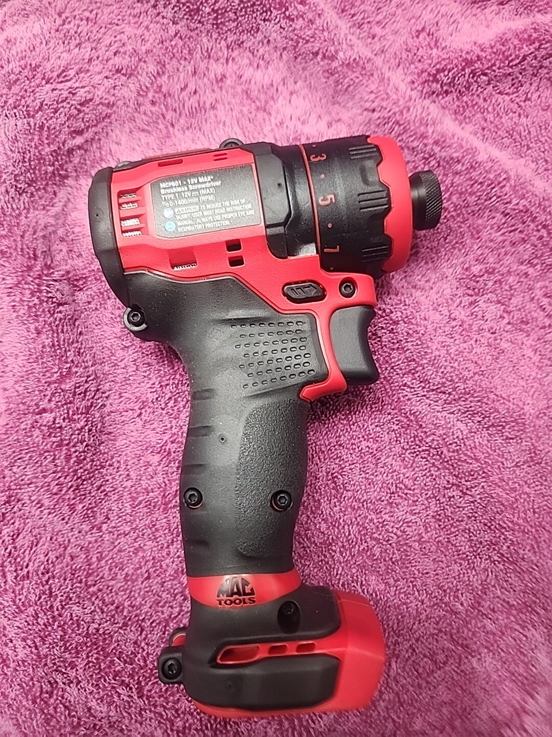 Mac tools twelve volt Brushless Screwdriver mcf601