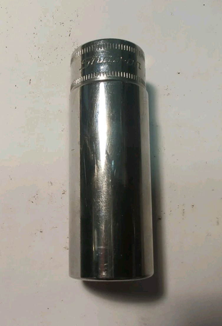 Nice Snap On SFSM18 3/8 Dr 6Pt Metric 18mm Flank Dr Deep Chrome Socket USA
