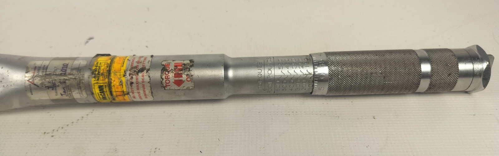 Westward TWA34 3/4″ Drive 42″ Micrometer 100-600 Ft/Lbs Torque Wrench