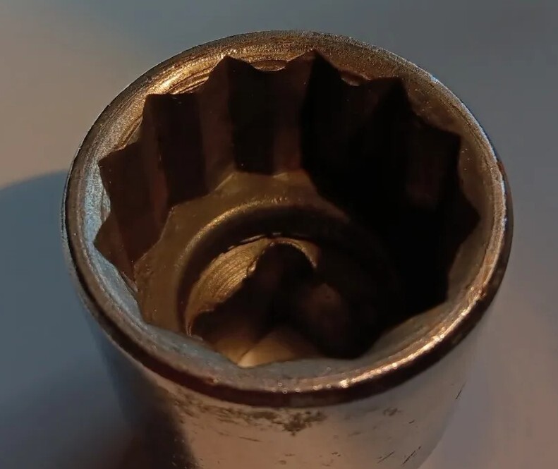 Proto Professional Tools 5546 1-7/16″ Socket 3/4″ Drive 12 Point