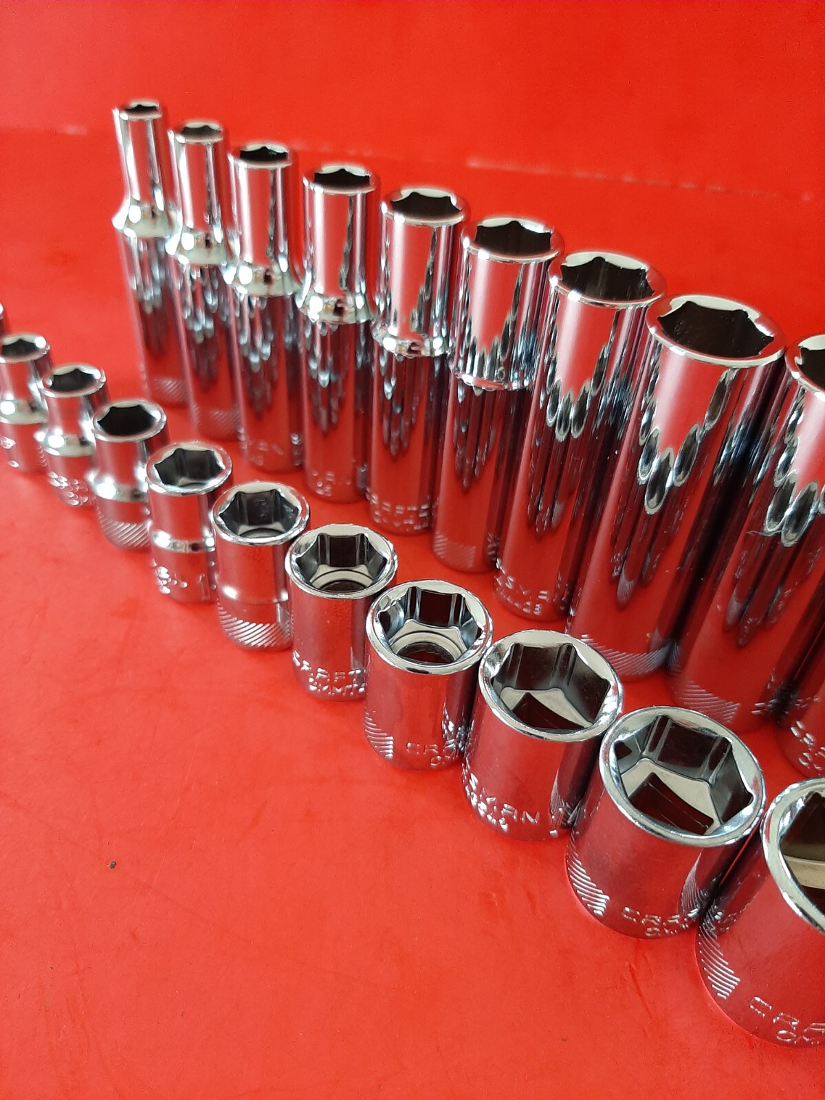 New Craftsman 32 Piece Shallow & Deep 3/8″ Drive Metric 6 Point Socket Set