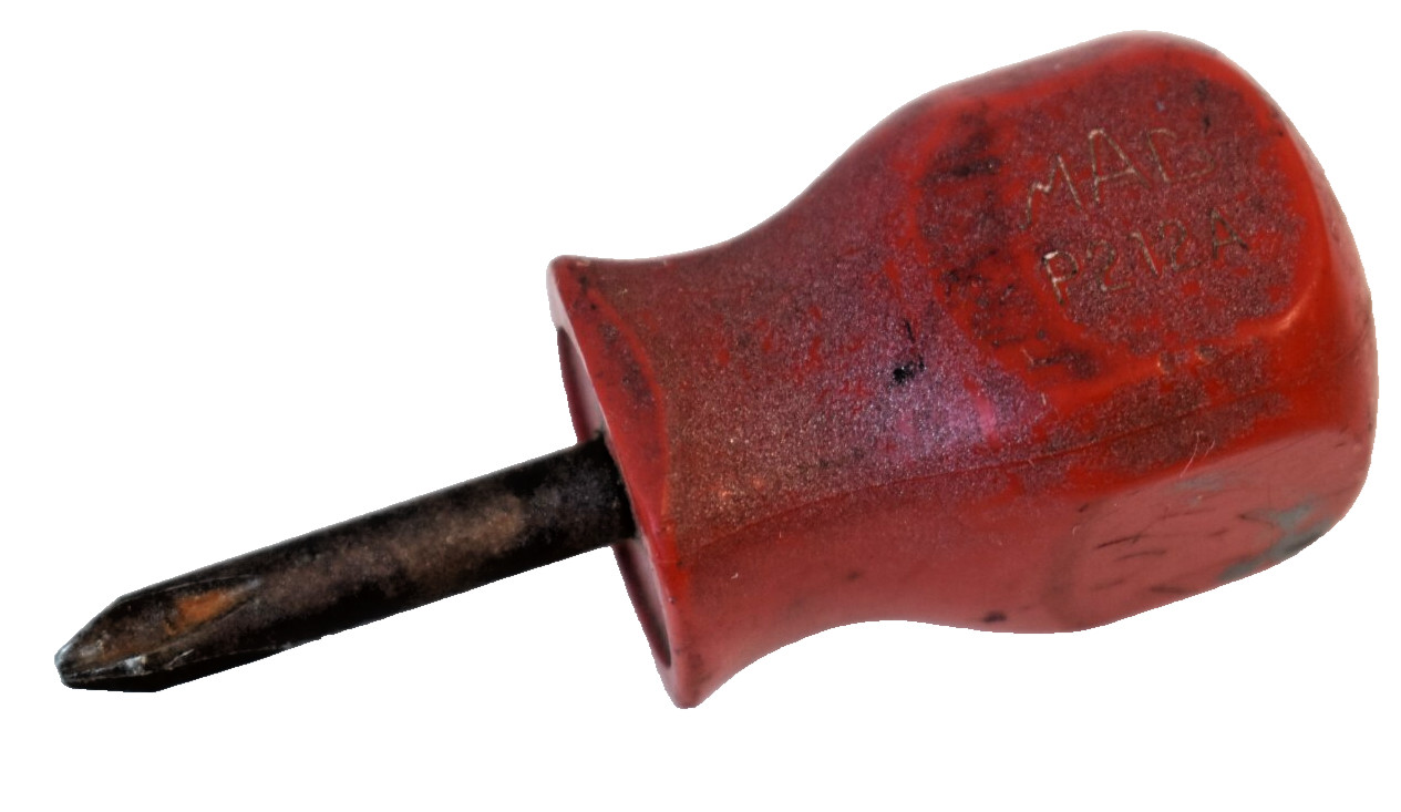 Mac Tools P212A #2 Stubby Phillips Head Screwdriver Red Handle